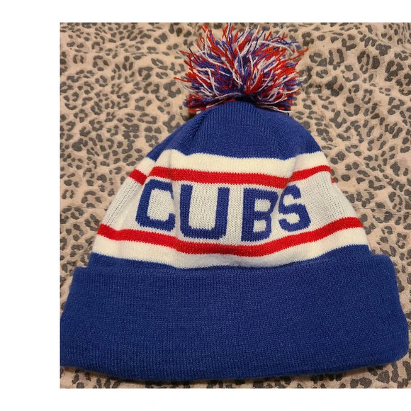New Era Chicago Cubs Pom Pom Beanie Hat One Size Multicolor Cuffed Knit (AH) - Picture 1 of 4